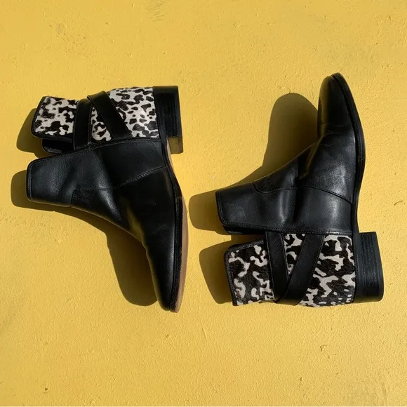 MICHAEL KORS cow print leather ankle booties boots shoes size 7M