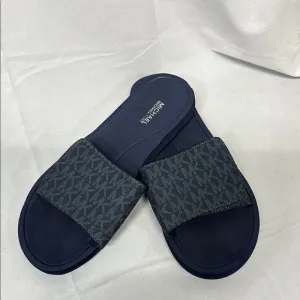 Michael Kors Navy Slide Eva sole velcro adjustable sandal slip in shoes size 8