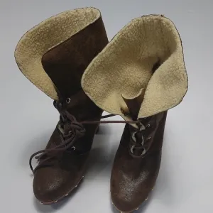 MICHAEL KORS Sheepskin Studded Lace-up Ankle Boots Size 8M.