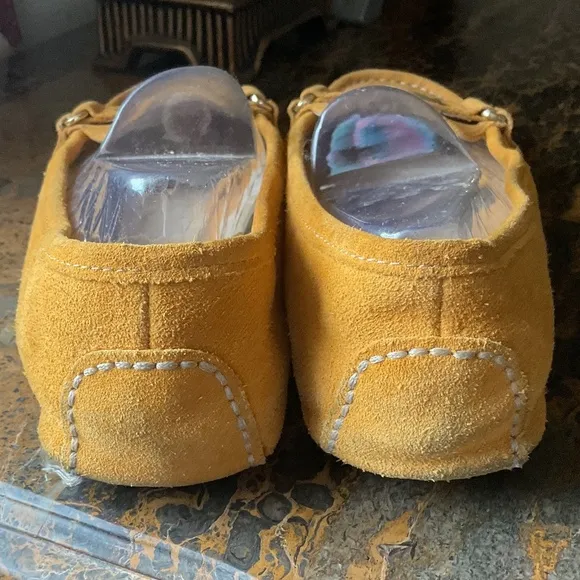MICHAEL KORS YELLOW MUSTARD SUEDE WOMEN MOCCASINS FLAT SHOES SIZE US 9