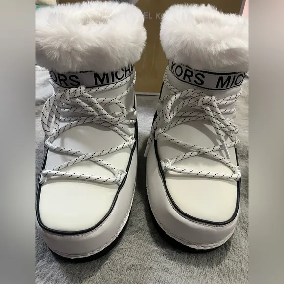 MICHAEL Michael Kors • Zelda Nylon Snow Boot • Women’s