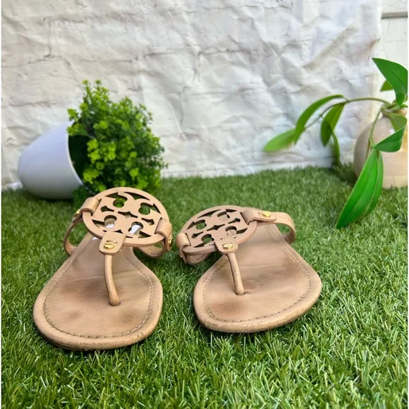 MILLER SANDAL makeup women size 10 gently worn
