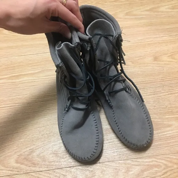 Minnetonka moccasin gray fringe tramper bootie
