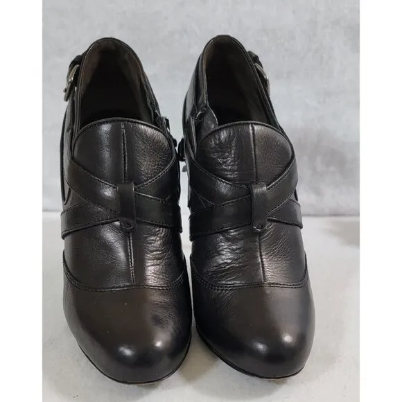Miu Miu Womens Black Leather Upper Pump Shoes High Heels Side Zip Size 37.5