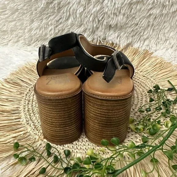 Miz Mooz Maia Black Leather Backstrap Heeled Cut out Sandals size 39 / USA 8.5-9