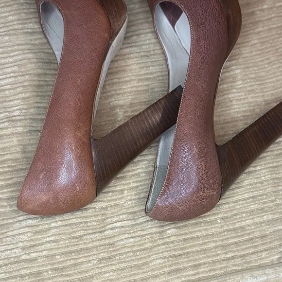MK made in Italy leather high heels
