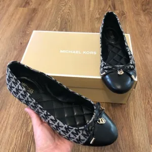 MK Michael Kors Black logo print flats loafers slip on shoes women’s 7