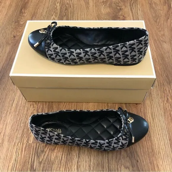 MK Michael Kors Black logo print flats loafers slip on shoes women’s 7
