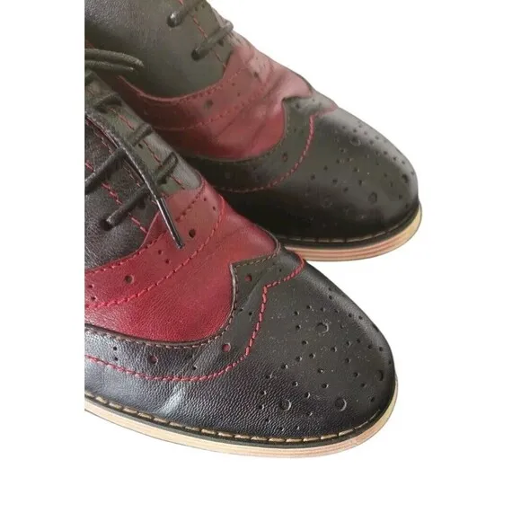 Mona Flying Black Red Leather Lace-Up Brogue Wingtip Derby Shoes Women's 8.5