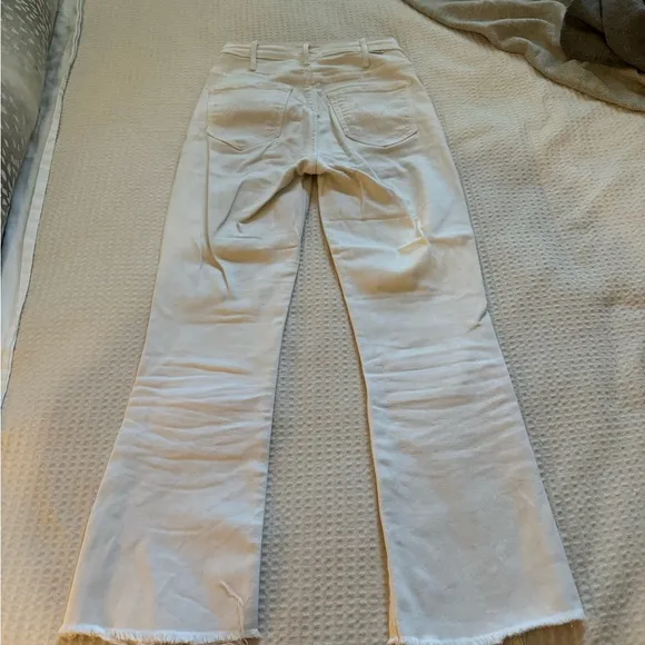 MOTHER The Hustler High-Rise Ankle Fray Jeans
