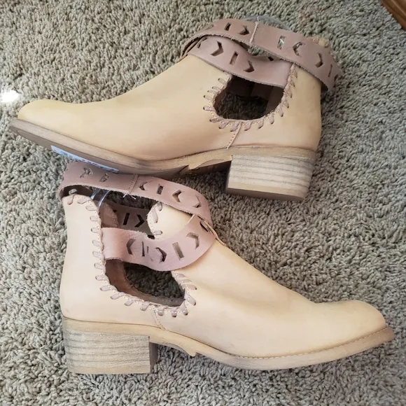 Musse &amp; Cloud Aina Leather Ankle Boots 40/9