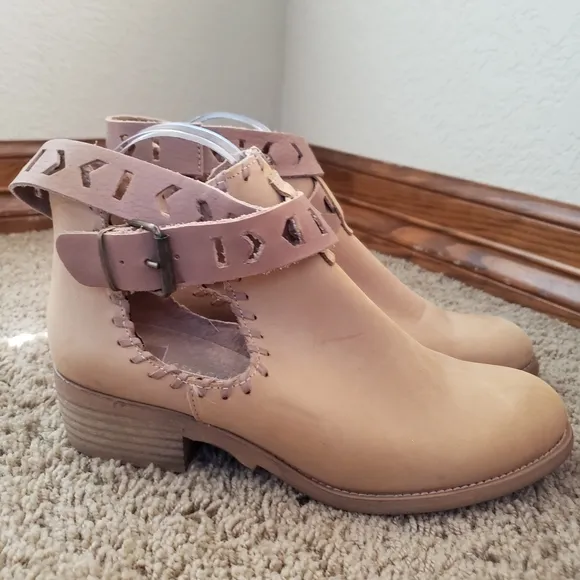 Musse &amp; Cloud Aina Leather Ankle Boots 40/9