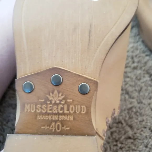 Musse &amp; Cloud Aina Leather Ankle Boots 40/9