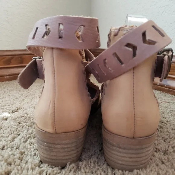 Musse &amp; Cloud Aina Leather Ankle Boots 40/9