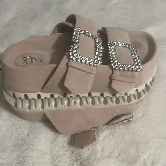 Naked Wolfe Sparkling Sandals women’s size 7