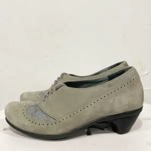 Naot Gray Genuine Suede Lace Up Oxford Shoes Womens Sz 38 US 7.5 Heels Preppy