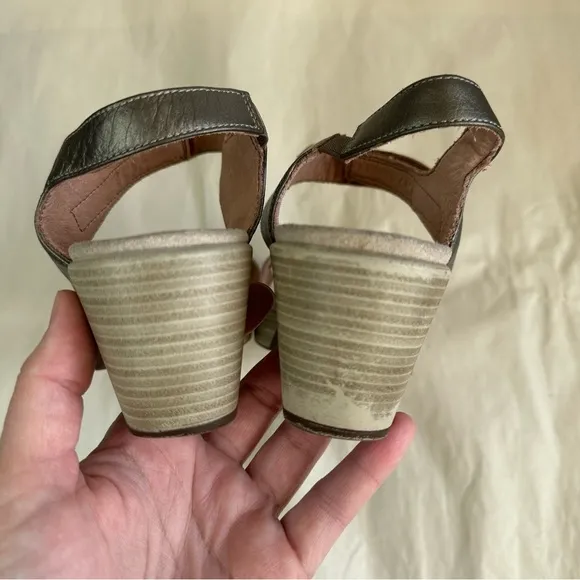 Naot Intact Sandal Women's 7.5 (38) Adjustable Leather Straps Heel Comfort Beige