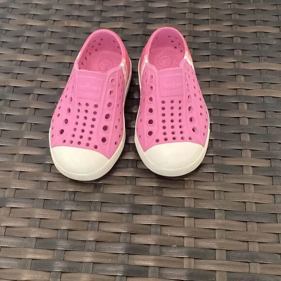Native Jeffersons shoes kids size 6