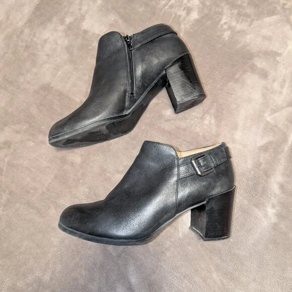 Naturalizer HARLEY Black Leather Ankle Boots Size 10 M