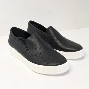 Naturalizer Marianne 3 Slip-On Shoes, Black, Women's 9 Wide