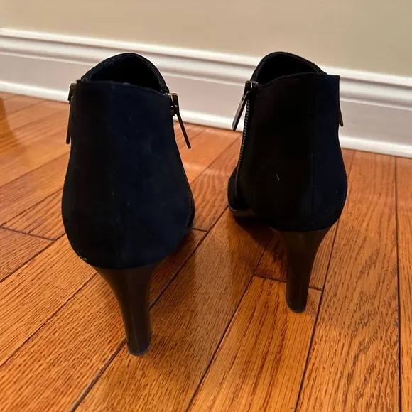 NEW! Aquatalia Black Suede Ankle Boots Size 9
