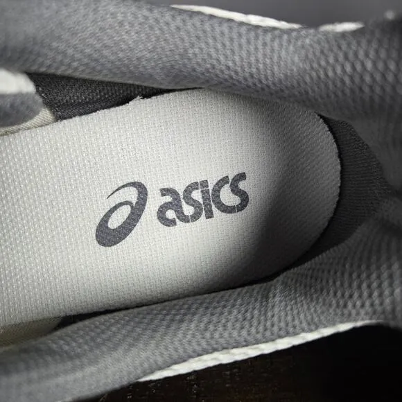 NEW ASICS Gel 1130 Womens Size 10 Running Shoe 1202A164 White Cream Brown Silver