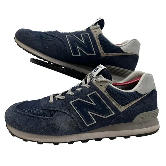 New Balance 574 Mens 11.5 Classic Core Navy Running Shoes Sneakers Blue ML574EVN