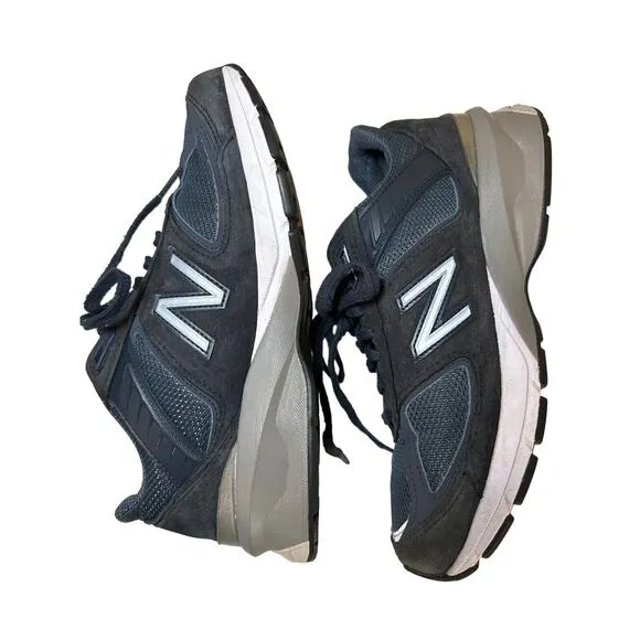 New Balance M990v5 navy blue silver suede size 7