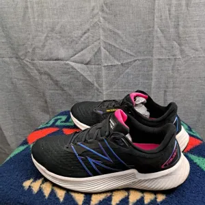 New Balance Men's Fuel Cell Running Shoes Size 13 Rebel Black Pink Gym