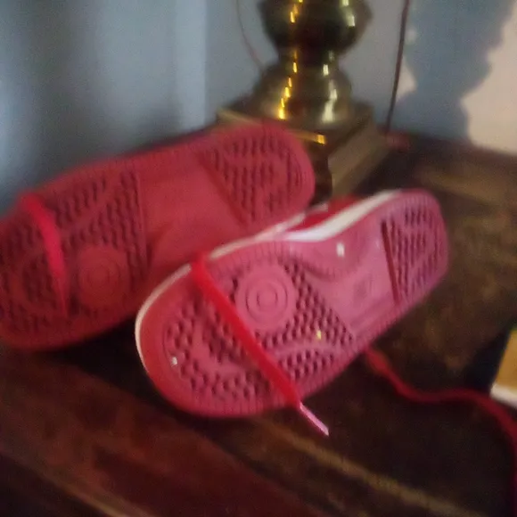New Balance (U.S. Kids Size 12)