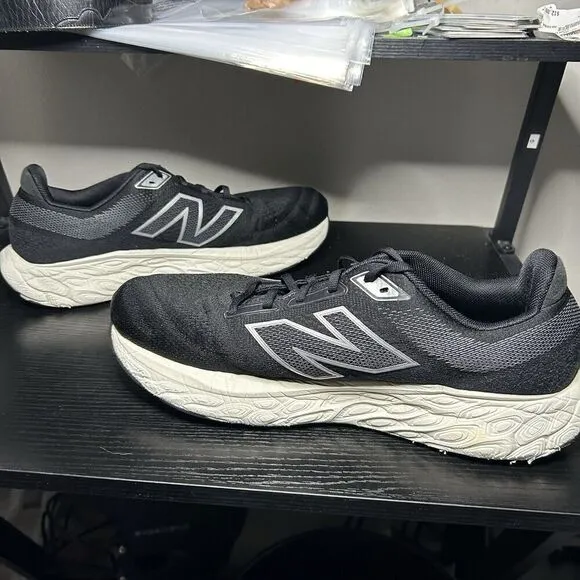 New Balance FF X 880 V14 Men’s Size 14 2E M880b14 Black white Running Shoes