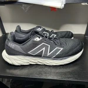 New Balance FF X 880 V14 Men’s Size 14 2E M880b14 Black white Running Shoes