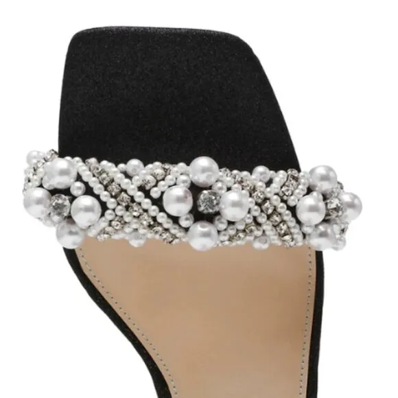 new BETSEY JOHNSON    Milo Heeled Sandals (251)