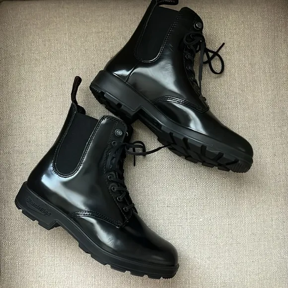 New Blundstone Lace Up Gore Boots Patent Leather US 8.5