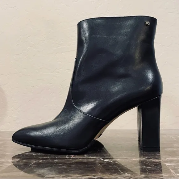 NEW Capezzani Italian Black Leather Ankle Boots
