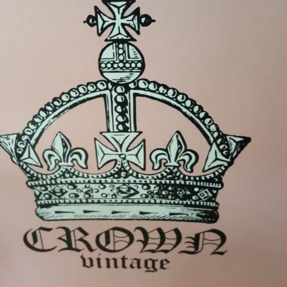 NEW IN BOX.  Crown Vintage shoes