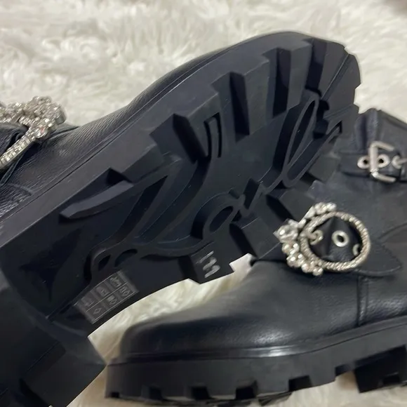 NEW KARL LAGERFELD PARISWomen's Marceau Embellished Black Leather Buckle Boots