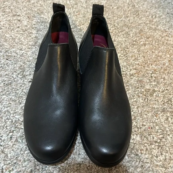 NEW! Munro Bedford Leather Bootie - Size 6.5