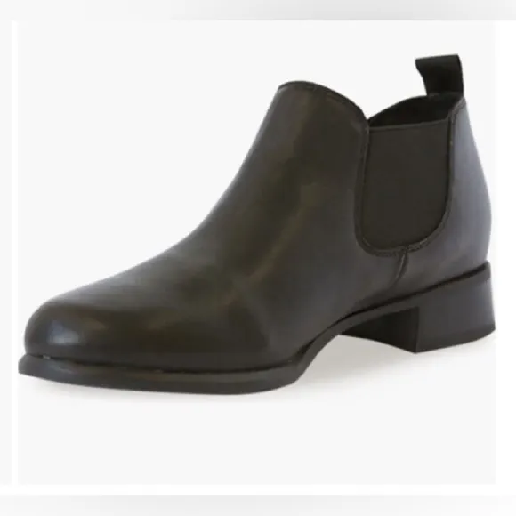 NEW! Munro Bedford Leather Bootie - Size 6.5