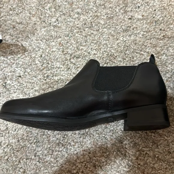 NEW! Munro Bedford Leather Bootie - Size 6.5