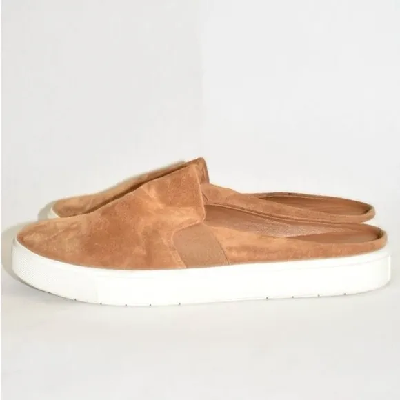 NEW NEVER WORN $250 VINCE BLAIR SUEDE SLIP ON SNEAKER MULE CAMEL SLIDE Sz 5M