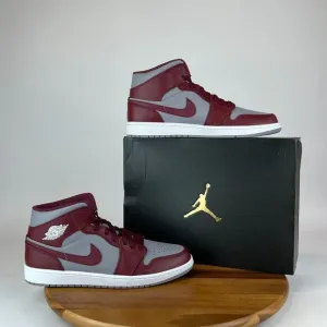 New NIB Mens Nike Air Jordan‎ 1 Mid Team Red Shoes Sneakers DQ8426-615 Size 12 M