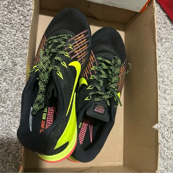 New Nike Metcon DSX Flyknit Mens Size 7.5 Black  Running Shoes Sneakers