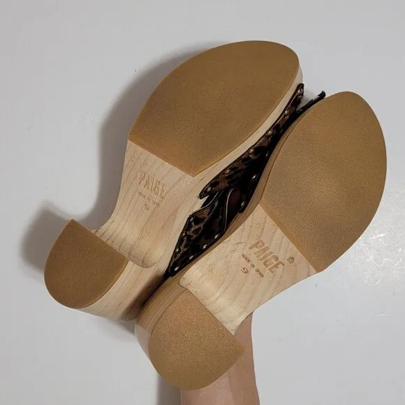 NEW Paige Leopard Sandals Womens 9 Contemporary Chic Retro Wooden Clog Neutral