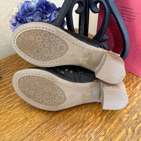 NEW Spring Step Dorotha Black Cut Out Sandals Size 8 Eu 38 Career, Casual NWOT