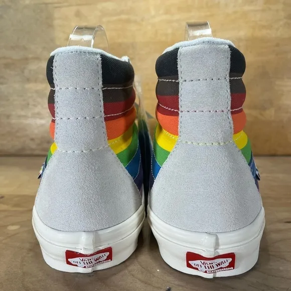 NEW Vans Sk8 Hi Pride SUEDE Rainbow Mens Size 12 Shoes Sneakers Multicolor