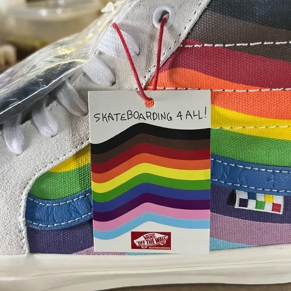 NEW Vans Sk8 Hi Pride SUEDE Rainbow Mens Size 12 Shoes Sneakers Multicolor