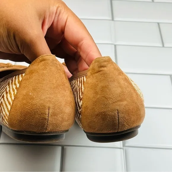 New VIONIC Minna Herringbone Brown Cream Cow Hair Suede Bow Ballet Flats 9