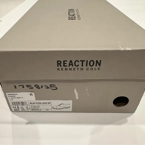 NIB Kenneth Cole Reaction Klay Flex Oxfords