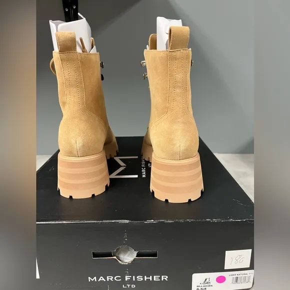NIB- Marc Fisher Mllucien leather lug sole boots